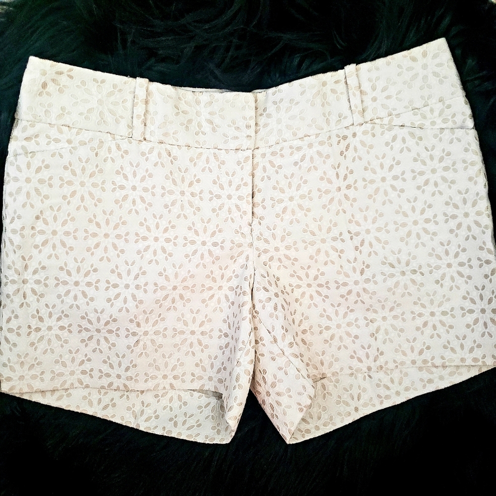 Shorts Size 6